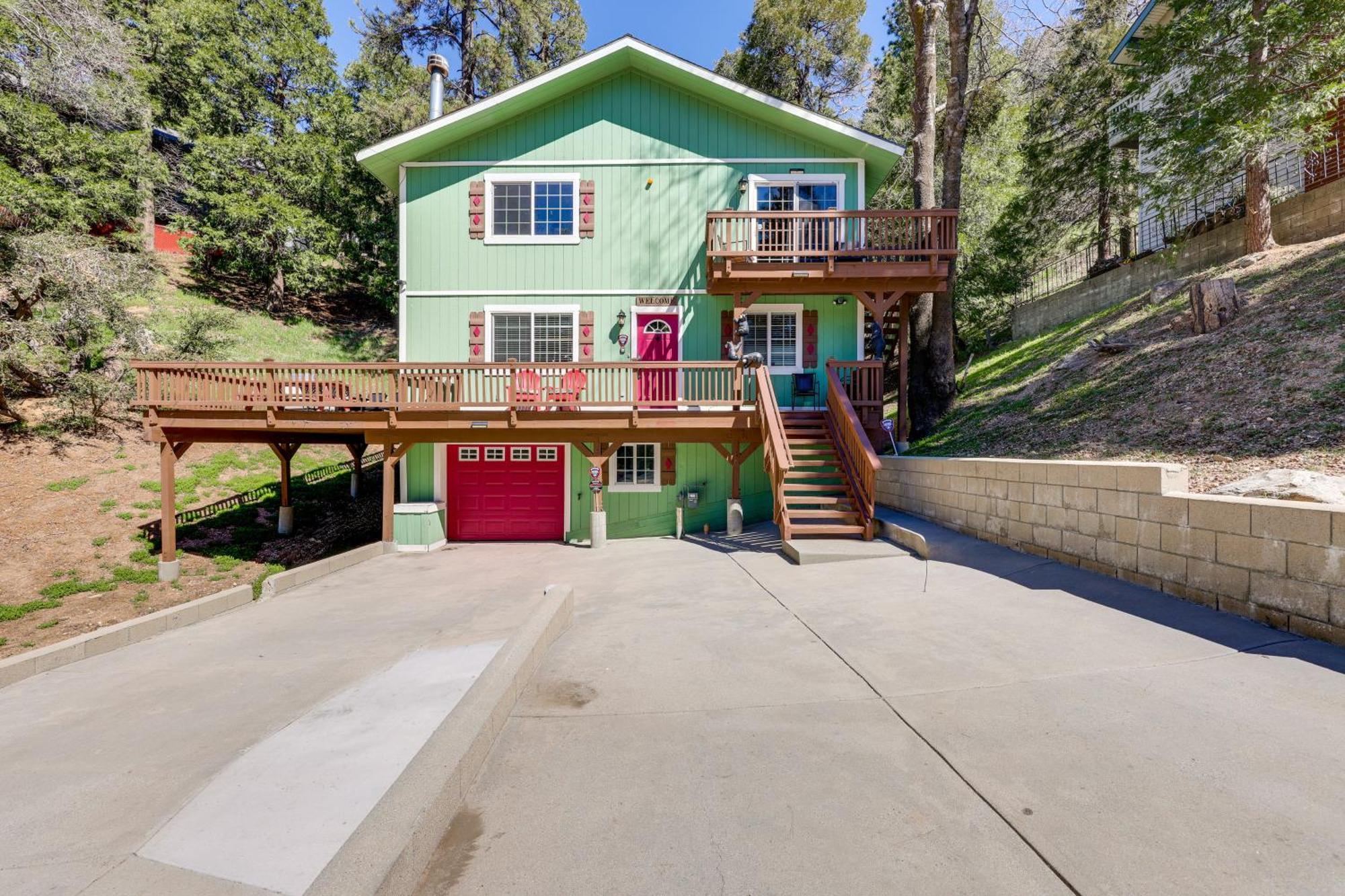 Remodeled Crestline Retreat Walk To Lake Gregory! Kültér fotó